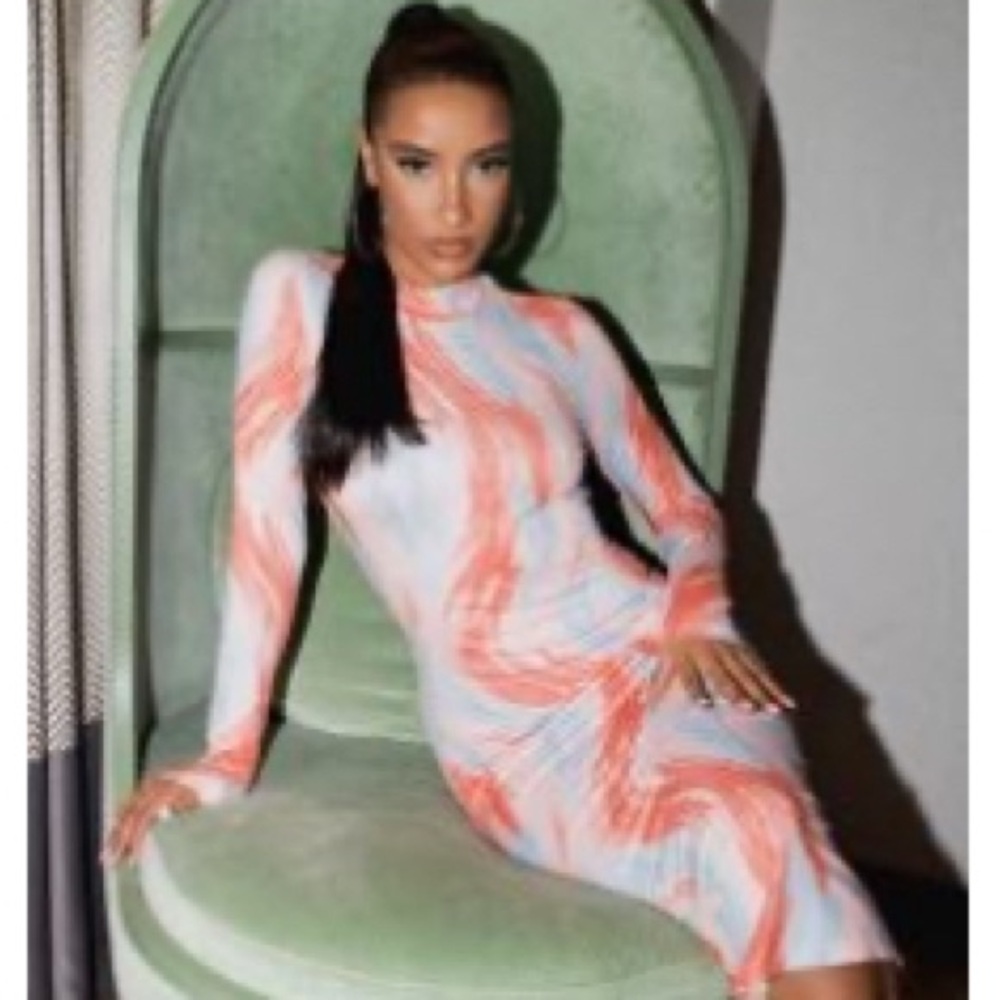 SHEIN Vibrant Orange and White Long Sleeve Dress
